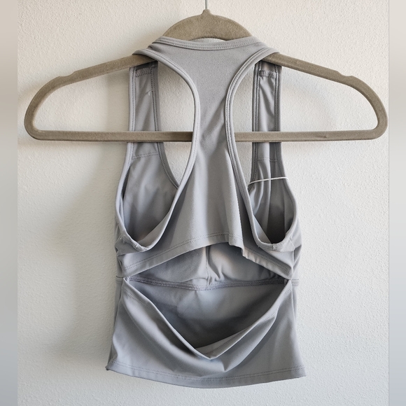 COPY - Gray HALARA Sports Top - Picture 2 of 3